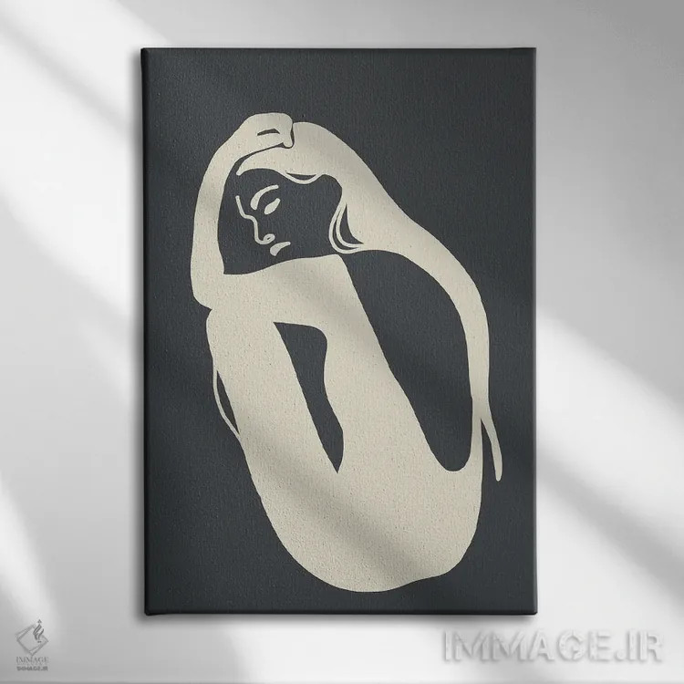 تابلو مینیمال سیلوئت زنانه سیاه کم رنگ الهام گرفته اثر پیکسی پیپر - نمای روبهرو روی دیوار