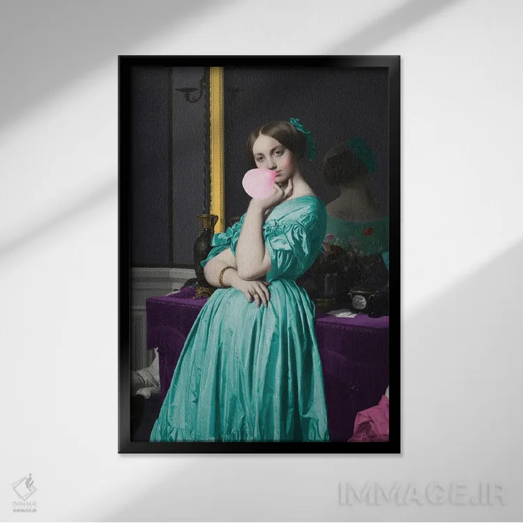 تابلو دکوراتیو لباس نعنایی اثر گریس دیجیتال آرت کو - نمای قابدار مشکی