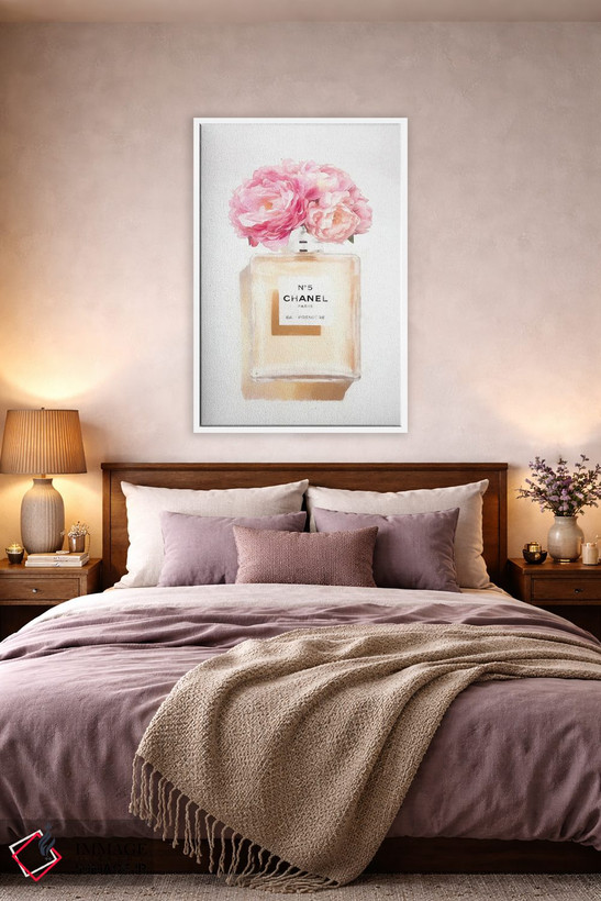 تابلو مدرن شیشه عطر صدتومانی اثر گریس دیجیتال آرت کو - D2W