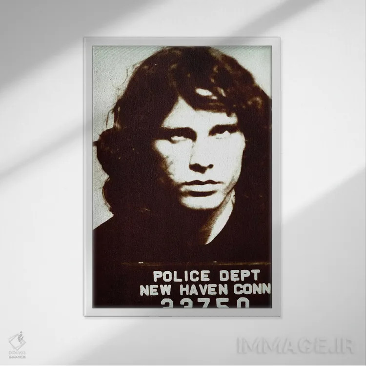 تابلو دکوراتیو جیم موریسون؛ عکس بازداشت ۲ اثر رادیو دیز - نمای قابدار سفید