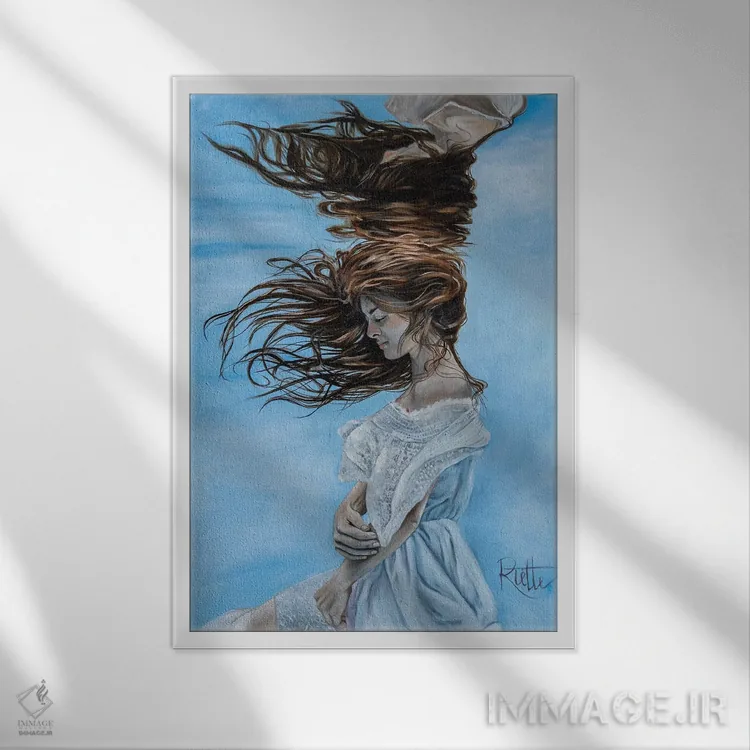 تابلو دکوراتیو زیر آب اثر روت آرت کرییشنز - نمای قابدار سفید