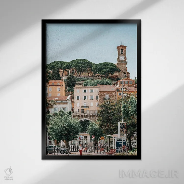 تابلو دکوراتیو ساختمان ها در کن II اثر رادو برکان - نمای قابدار مشکی
