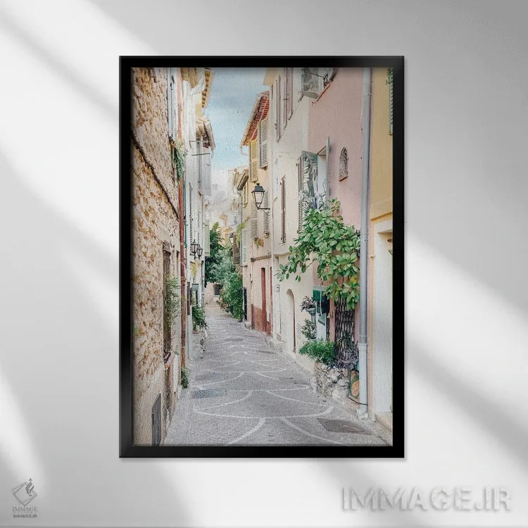 تابلو دکوراتیو France, French Riviera, Cote D'Azur,خیابان های شهر آنتیب در… اثر رادو برکان - نمای قابدار مشکی