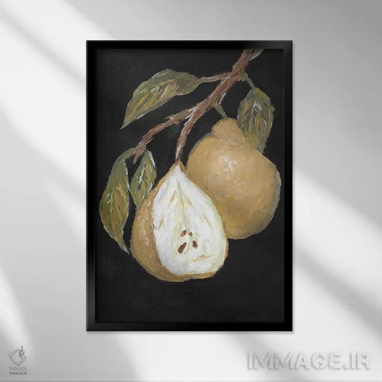 تابلوی گلابی با فضای تیره و شاعرانه اثر رومانا خومین - نمای قابدار مشکی