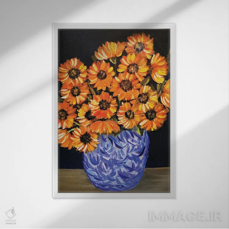 تابلو دکوراتیو طبیعت بی جان گل داوودی نارنجی اثر رومانا خومین - نمای قابدار سفید