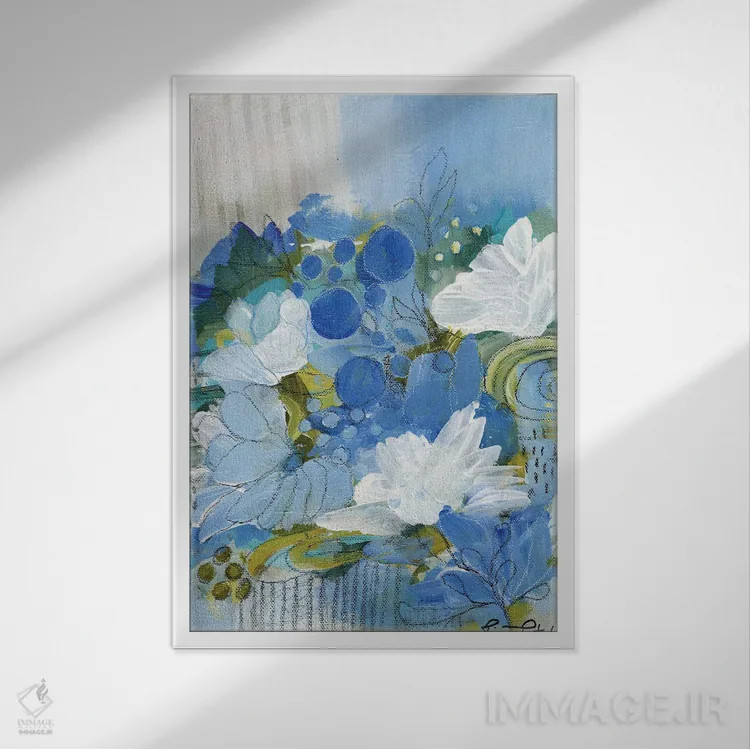 تابلو انتزاعی مه آبی اثر رینا پتل - نمای قابدار سفید