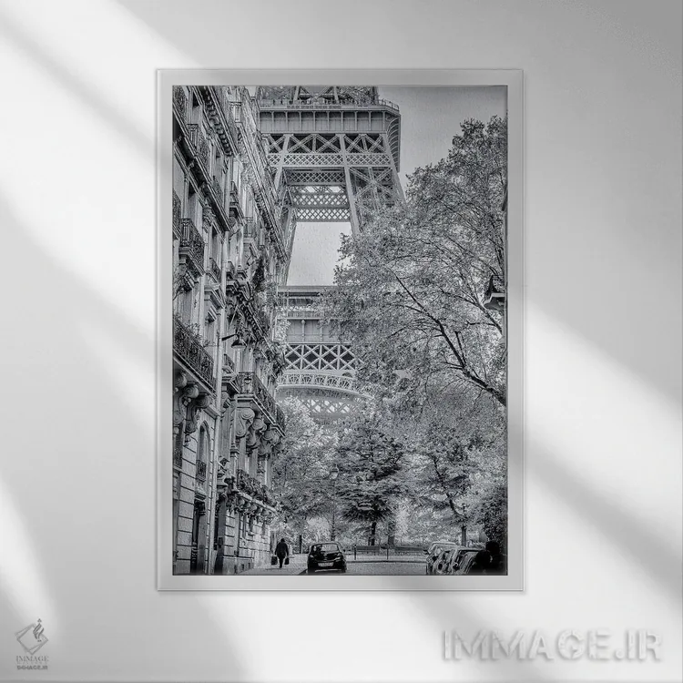 تابلو دکوراتیو برج ایفل در پاییز اثر رز پالنیسانو - نمای قابدار سفید
