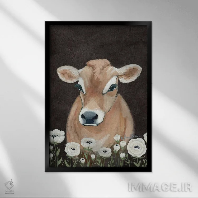 تابلو مدرن گاو با گل ها اثر سارا بیکر - نمای قابدار مشکی