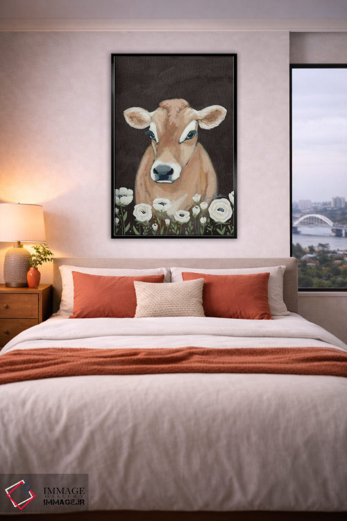 تابلو مدرن گاو با گل ها اثر سارا بیکر - D5B