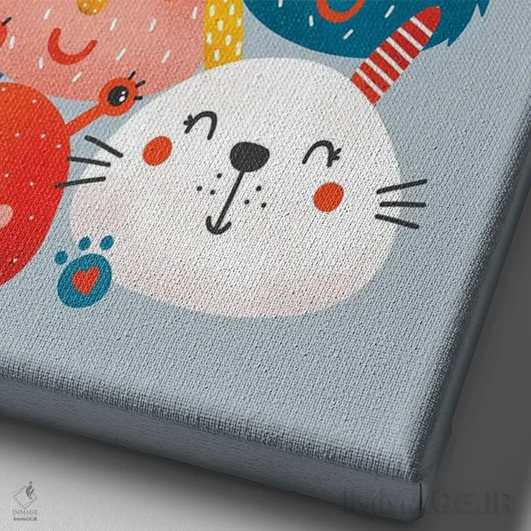 تابلو دکوراتیو دوستان هیولا اثر شو می مارس - نمای نزدیک بافت بوم