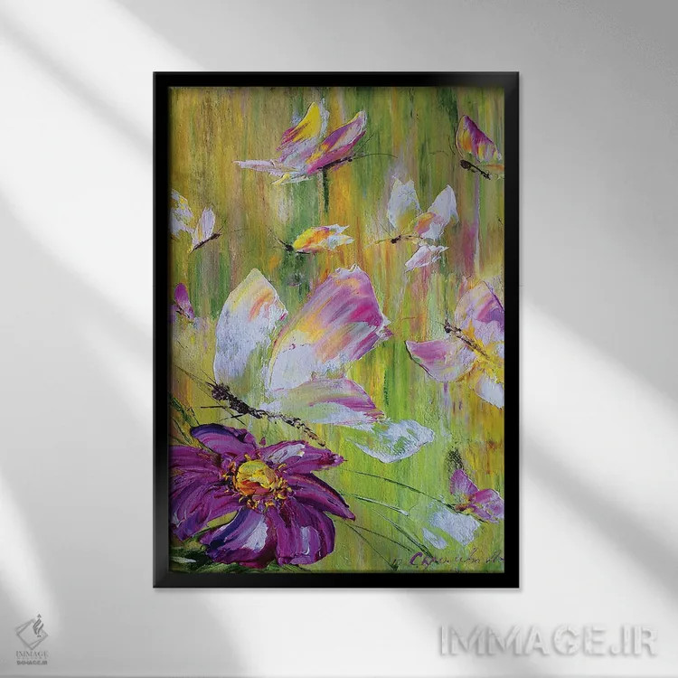 تابلو دکوراتیو پروانه ها در چمنزار اثر مارینا اسکرمووا - نمای قابدار مشکی