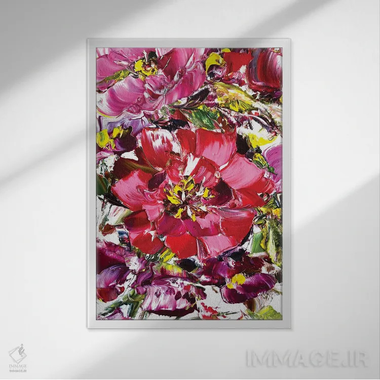 تابلو دکوراتیو چمنزار گل های قرمز ۲ اثر مارینا اسکرمووا - نمای قابدار سفید