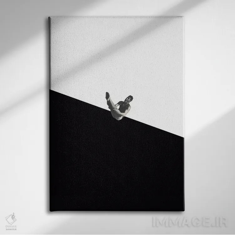 تابلو دکوراتیو غواص سیاه اثر ریچارد وروجز - نمای روبهرو روی دیوار