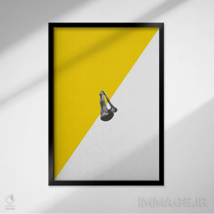 تابلو دکوراتیو غواص زرد اثر ریچارد وروجز - نمای قابدار مشکی