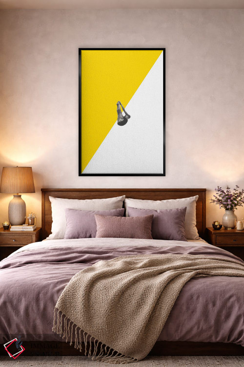 تابلو دکوراتیو غواص زرد اثر ریچارد وروجز - D3B