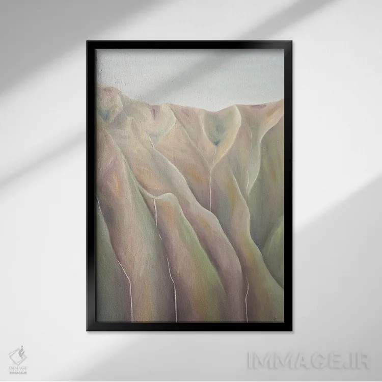 تابلو دکوراتیو توانمند اثر سارا کادل - نمای قابدار مشکی