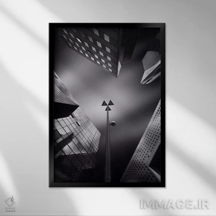 تابلو دکوراتیو ناحیه کنترل شده اثر سباستین دل گروسو - نمای قابدار مشکی