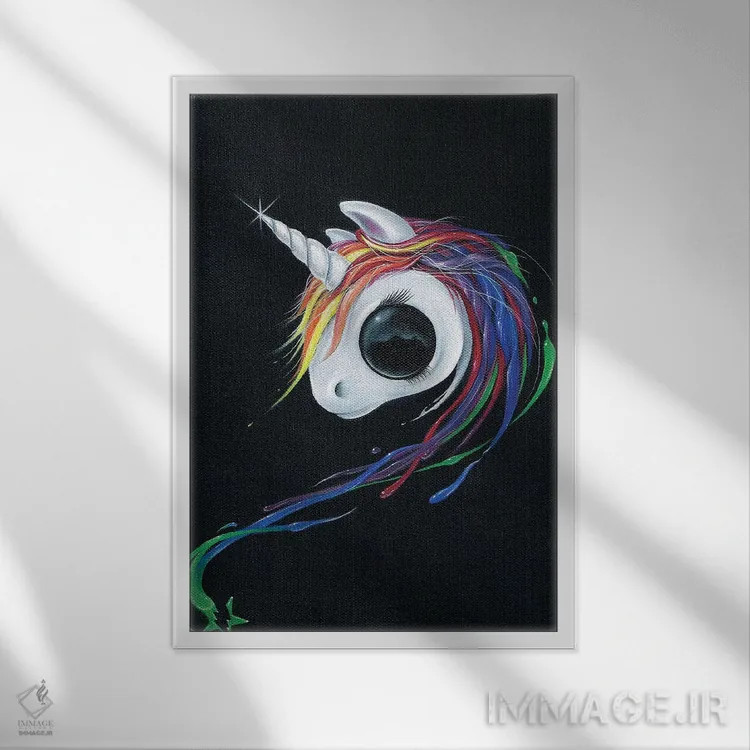 تابلو دکوراتیو قاطر یک شاخ زشت اثر شوگر فیولد - نمای قابدار سفید