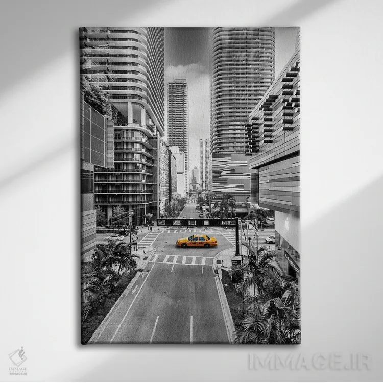 تابلو دکوراتیو Miami Downtown,تاکسی آفتابی، مرکز شهر میامی اثر سوزانه کرمر - نمای روبهرو روی دیوار