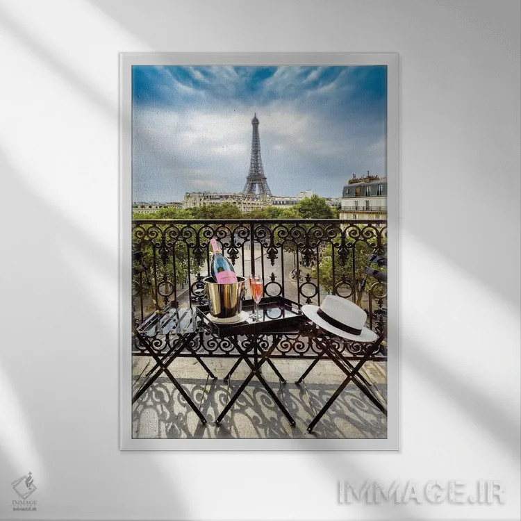 تابلو دکوراتیو Champ de Mars, Rose Champagne on Balcony,برج ایفل، میدان شا… اثر سوزانه کرمر - نمای قابدار سفید