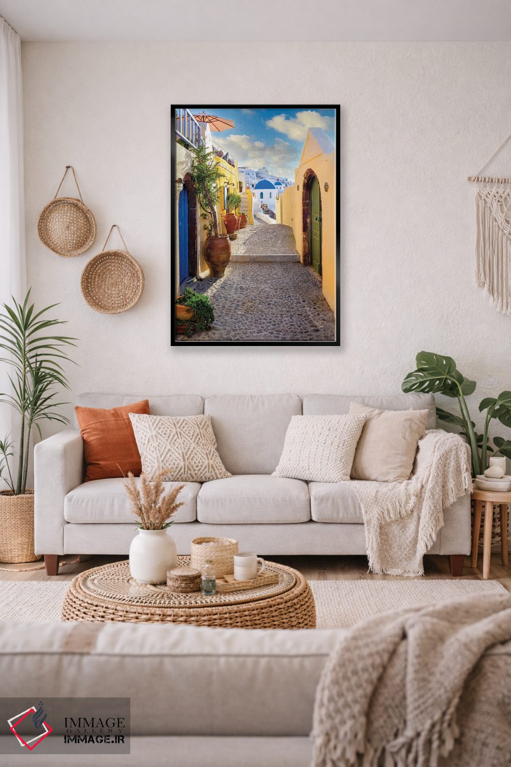 تابلو دکوراتیو Oia Santorini, Greece,خیابان باریک به سوی گنبد آبی، اویا سا… اثر سوزانه کرمر - D3B