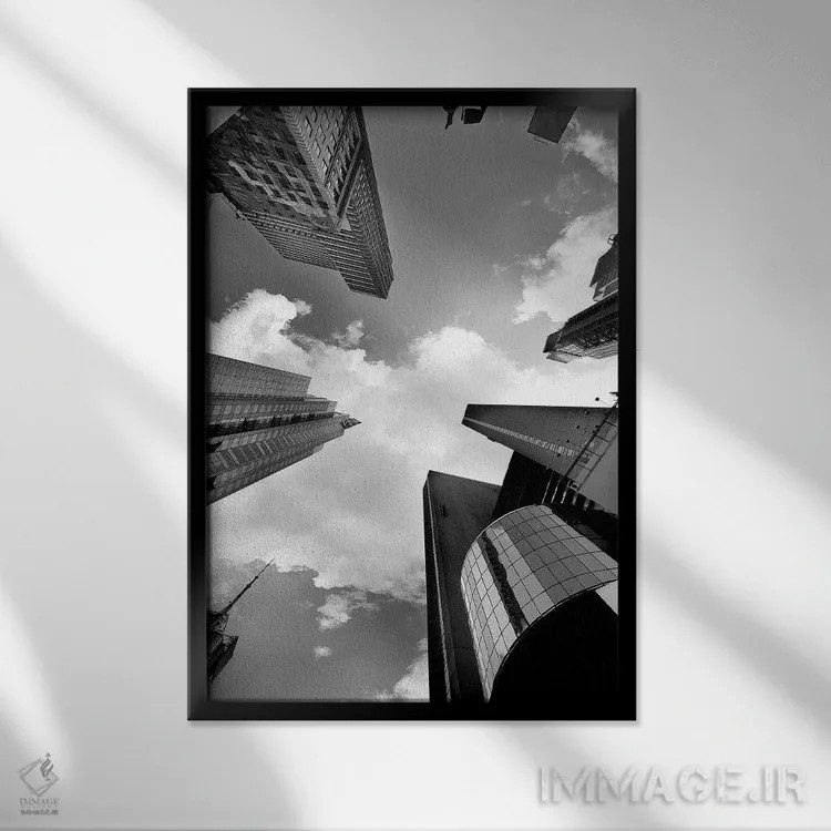 تابلو دکوراتیو اوج اثر شلی لیک - نمای قابدار مشکی