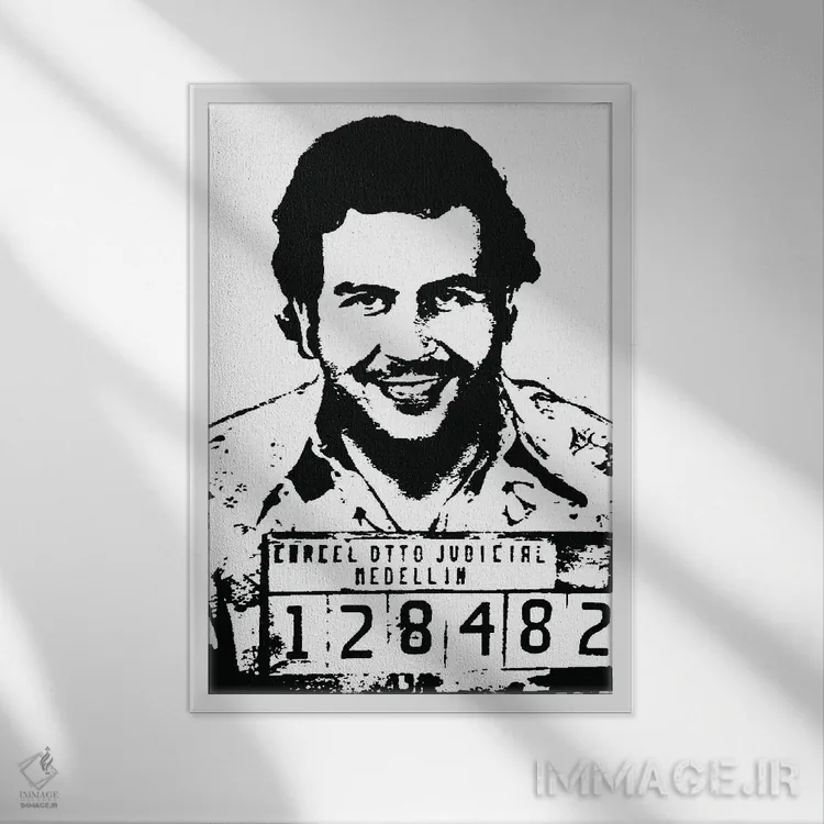 تابلو دکوراتیو پابلو اسکوبار اثر سایمون لاوری - نمای قابدار سفید