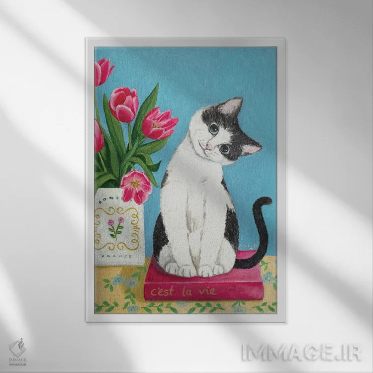 تابلو دکوراتیو Book And Tulip,گربه، کتاب و گل لاله اثر سالی بی - نمای قابدار سفید
