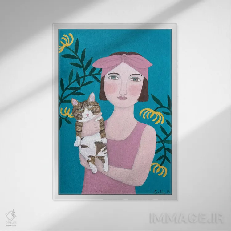 تابلو دکوراتیو زن با لباس صورتی و گربه اثر سالی بی - نمای قابدار سفید
