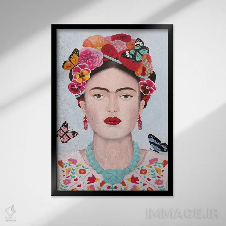 تابلو دکوراتیو فریدا کالو و پروانه ها اثر سالی بی - نمای قابدار مشکی