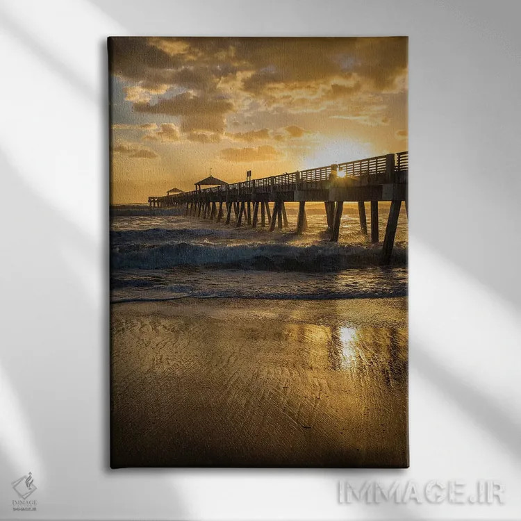 تابلو دکوراتیو Palm Beach County, Florida. Sunrise and high surf.,ساحل جونو… اثر جولی سیندا - نمای روبهرو روی دیوار