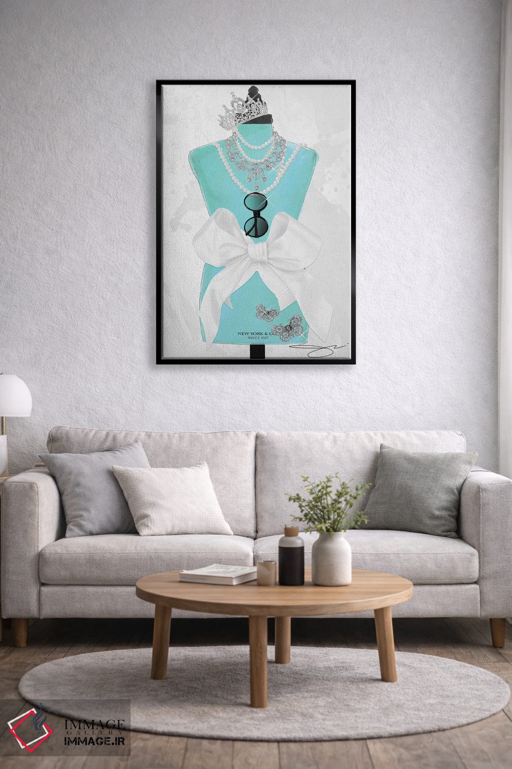 تابلو دکوراتیو دختر نیویورکی اثر استودیو وان - D4B