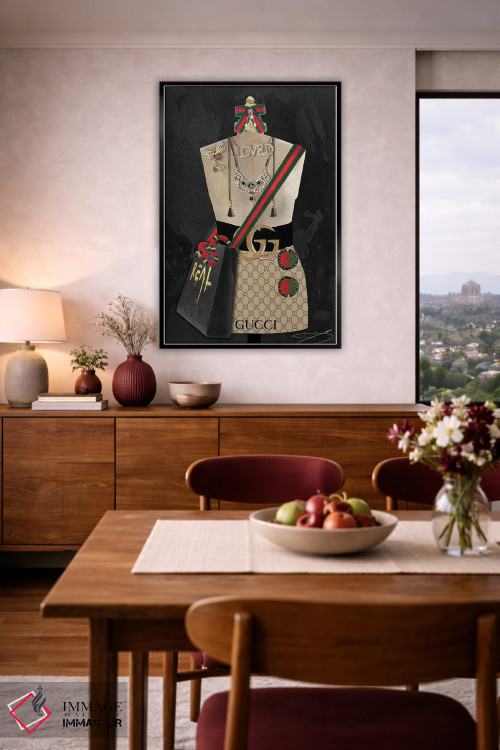 تابلو دکوراتیو دختر رومی اثر استودیو وان - D6B