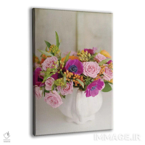 تابلو دکوراتیو دسته گل درخشان اثر سارا گاردنر - نمای پرسپکتیو محصول