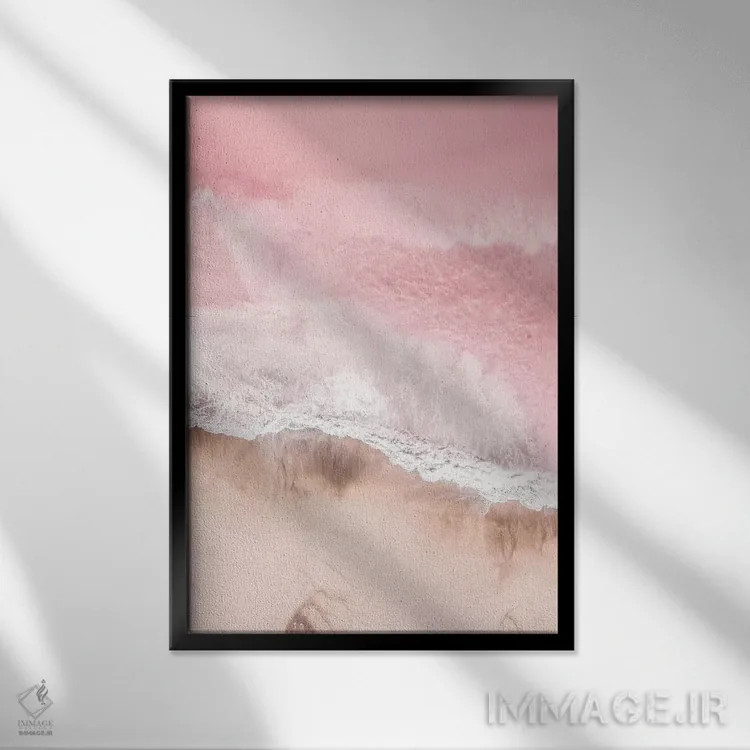 تابلو دکوراتیو دریای صورتی اثر سیسی و سب - نمای قابدار مشکی