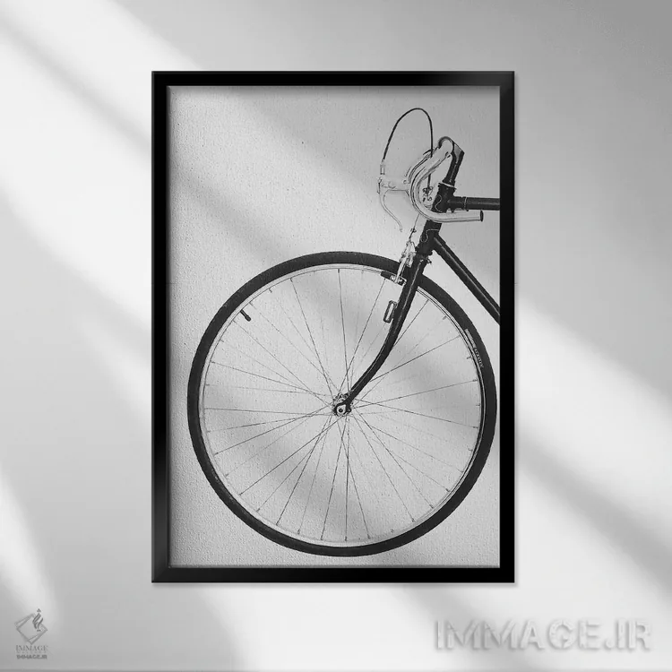 تابلو مینیمال دوچرخه اثر سیسی و سب - نمای قابدار مشکی