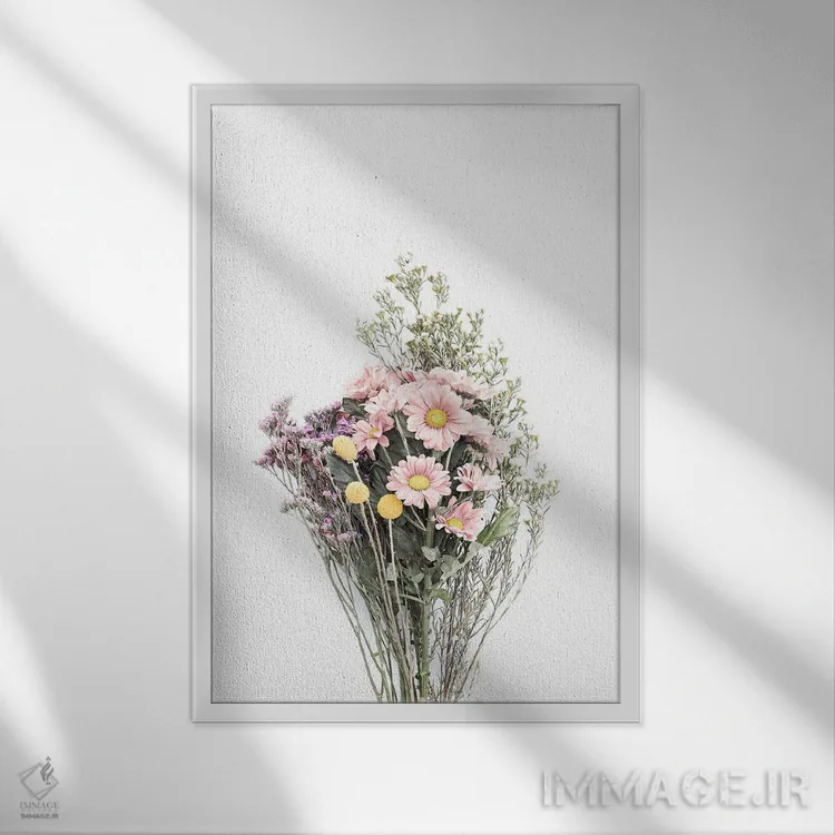 تابلو دکوراتیو گل های وحشی اثر سیسی و سب - نمای قابدار سفید