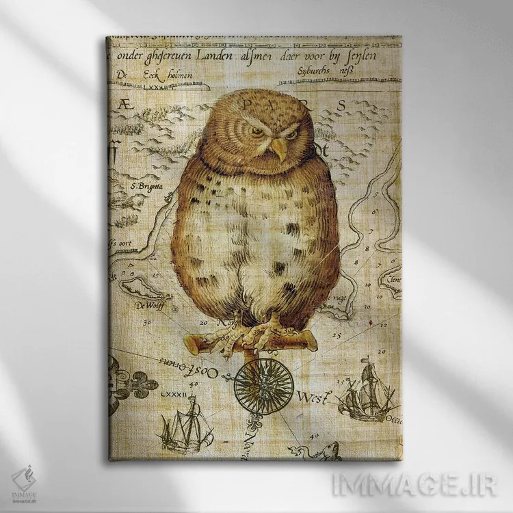 تابلو دکوراتیو جغد قدیمی روی پاپیروس دریایی اثر استودیو سون سیرنز - نمای روبهرو روی دیوار