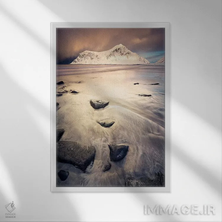 تابلو دکوراتیو طوفان طلایی اثر استفان هفل - نمای قابدار سفید