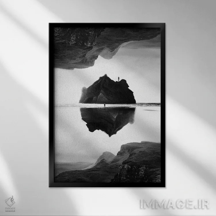 تابلو دکوراتیو جزیره انزوا در سیاه و سفید اثر استویان هیتروف - نمای قابدار مشکی