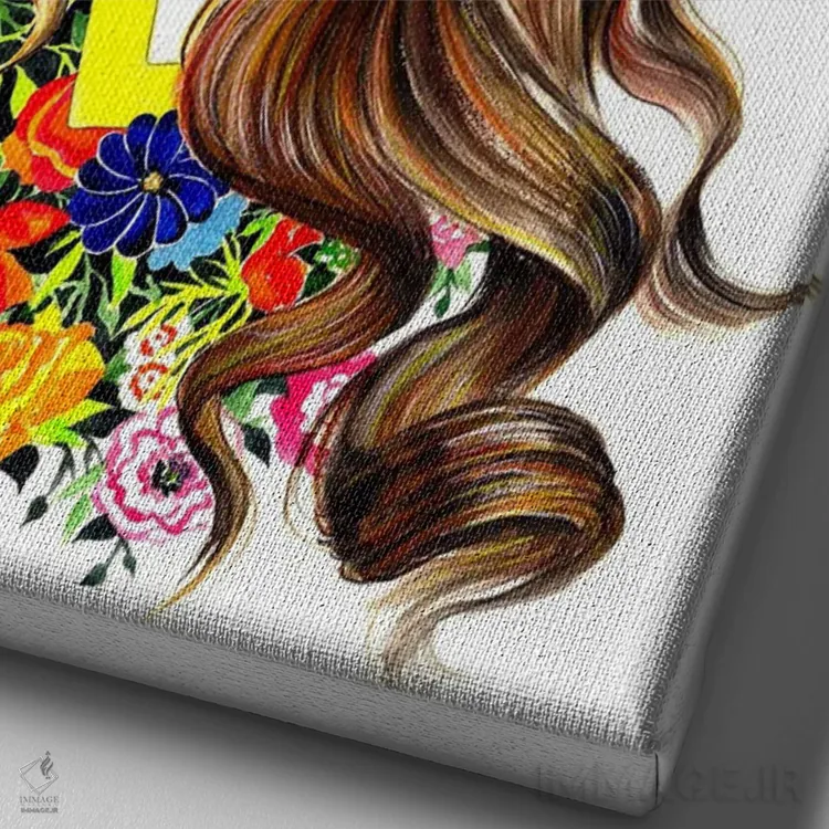 تابلو دکوراتیو یک گل رز اثر سانی گو - نمای نزدیک بافت بوم