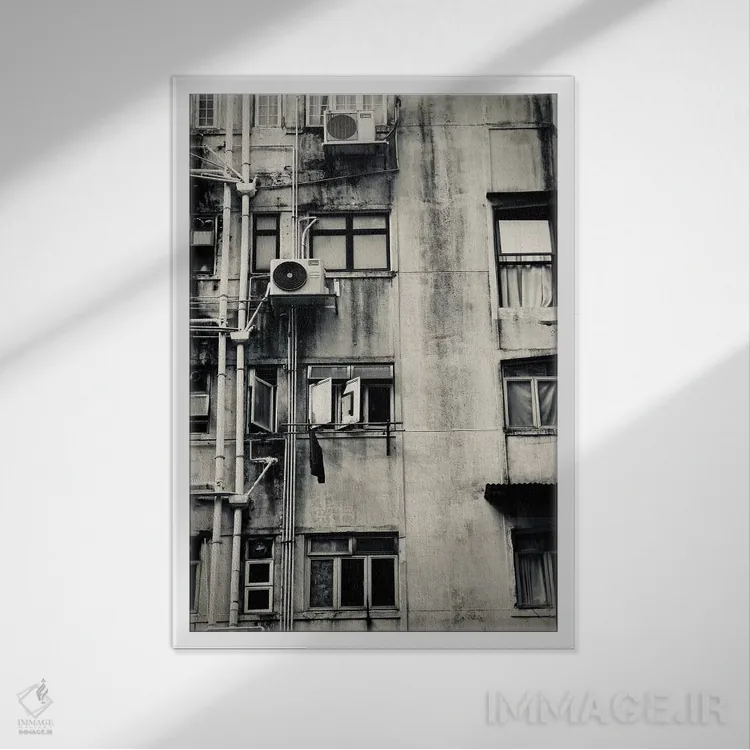 تابلو دکوراتیو ساختمان هنگ کنگ اثر سوزان ویزواری - نمای قابدار سفید