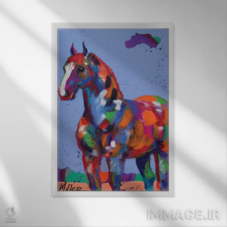 تابلو دکوراتیو در حالت آماده باش اثر تریسی میلر - نمای قابدار سفید