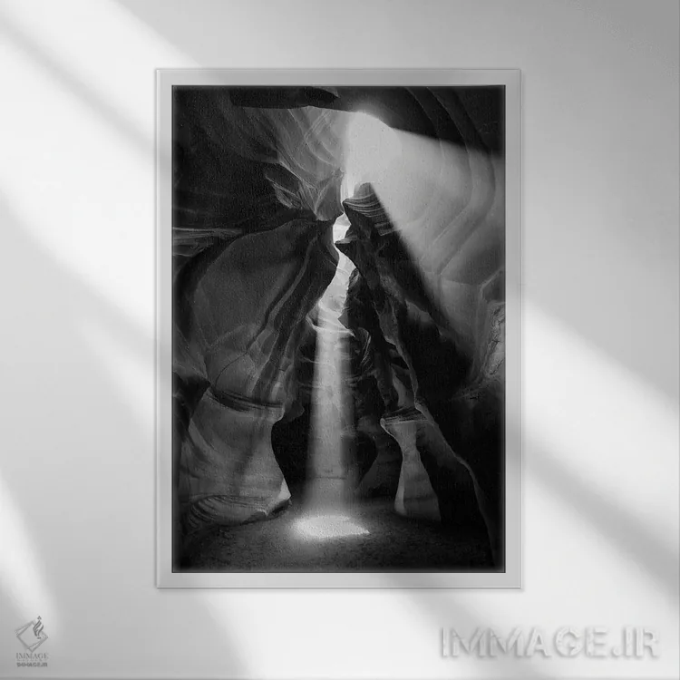 تابلو دکوراتیو دره آنتلوپ اثر ماتئو کولومبو - نمای قابدار سفید