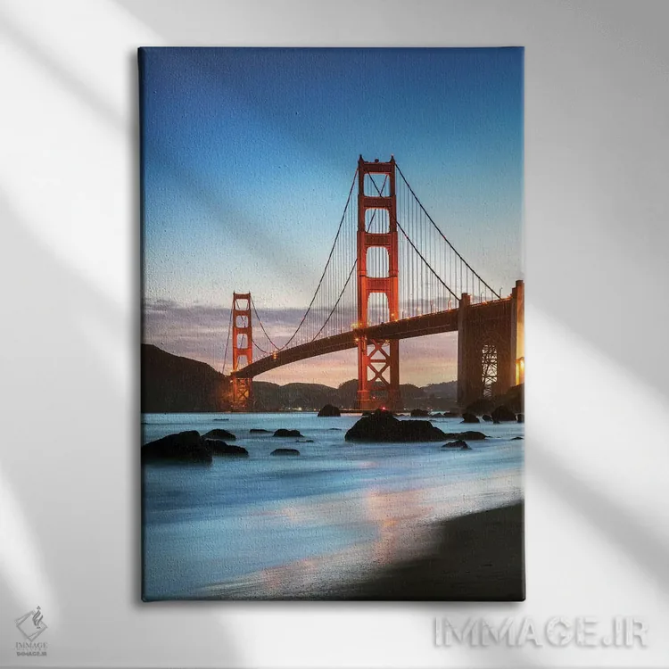 تابلو دکوراتیو San Francisco,سپیده دم در پل گلدن گیت، سان فرانسیسکو اثر ماتئو کولومبو - نمای روبهرو روی دیوار