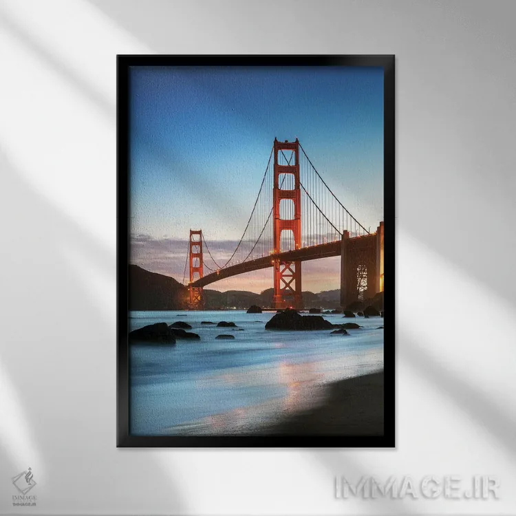 تابلو دکوراتیو San Francisco,سپیده دم در پل گلدن گیت، سان فرانسیسکو اثر ماتئو کولومبو - نمای قابدار مشکی