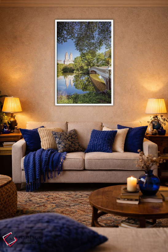 تابلو دکوراتیو Central Park, New York,پل کمانی در بهار، سنترال پارک، نیو… اثر ماتئو کولومبو - D2W