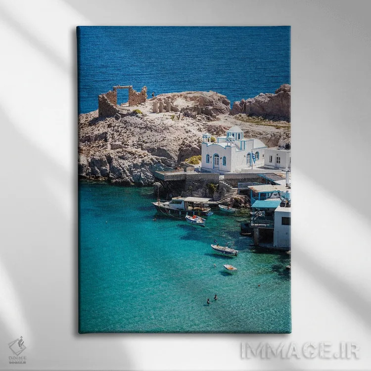 تابلو دکوراتیو Greece I,تابستان در جزیره میلوس، یونان I اثر ماتئو کولومبو - نمای روبهرو روی دیوار