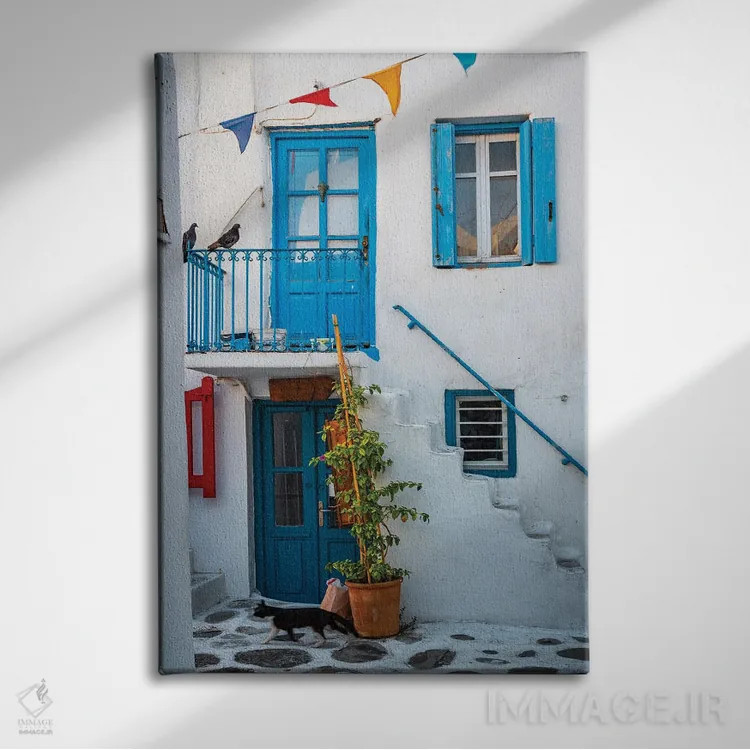 تابلو دکوراتیو Mykonos, Greece,گربه در شهر قدیمی، میکونوس، یونان اثر ماتئو کولومبو - نمای روبهرو روی دیوار