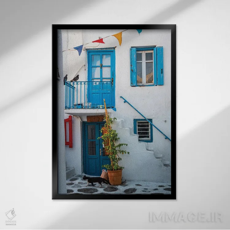 تابلو دکوراتیو Mykonos, Greece,گربه در شهر قدیمی، میکونوس، یونان اثر ماتئو کولومبو - نمای قابدار مشکی